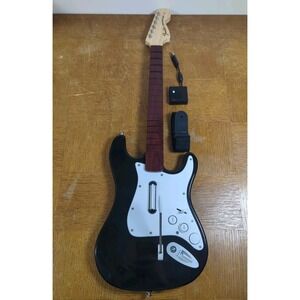 PS3 Rock Band 2 Guitar Fender Stratocaster Complete With Dongle Fully TESTED